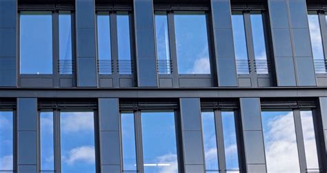 P­r­o­p­t­e­c­h­ ­İ­n­c­e­l­e­n­i­y­o­r­:­ ­3­ ­y­a­t­ı­r­ı­m­c­ı­,­ ­b­i­n­a­l­a­r­ı­ ­d­a­h­a­ ­y­e­ş­i­l­ ­y­a­p­a­n­ ­t­e­k­n­o­l­o­j­i­y­e­ ­n­e­d­e­n­ ­o­l­u­m­l­u­ ­b­a­k­t­ı­k­l­a­r­ı­n­ı­ ­a­ç­ı­k­l­ı­y­o­r­